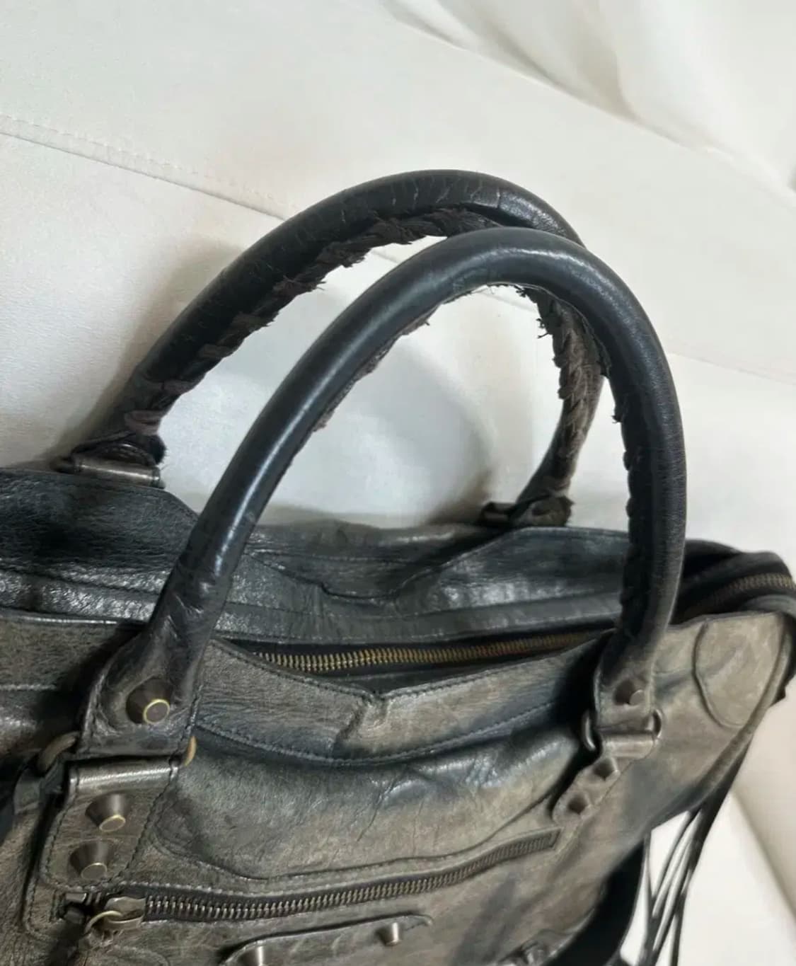 [A급 정품] 발렌시아가 시티 모터백 다크카키그레이 상품이미지7