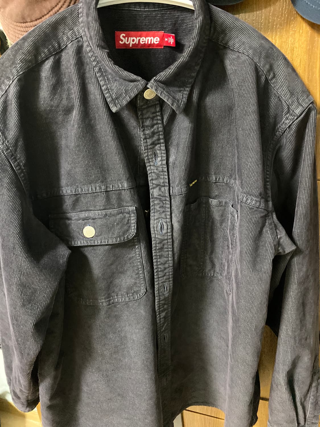 슈프림 코듀로이 셔츠 블랙 상품이미지2