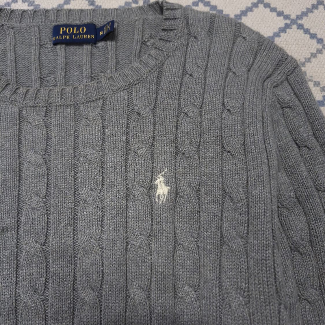 폴로랄프로렌 그레이 화이트포니 케이블 꽈배기 패턴 코튼 라운드넥 니트 S 상품이미지4