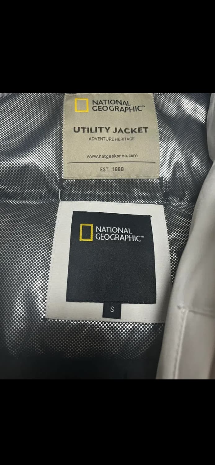 내셔널지오그래픽 유틸리티 패딩 화이트 S 상태 좋음 상품이미지4