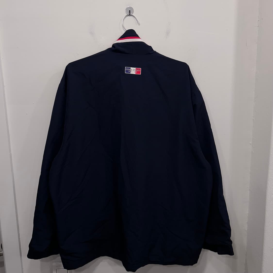 아식스 어센틱 올드스쿨 배색핑라인 오버핏 바람막이 상품이미지5