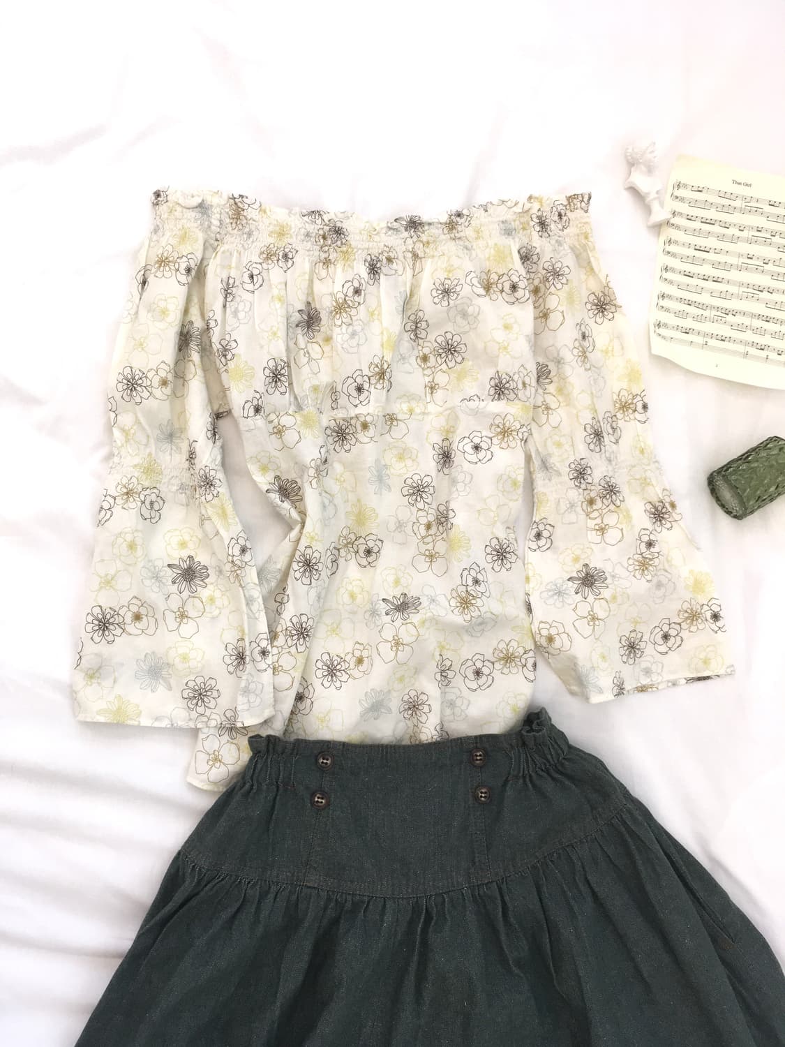 jpn vintage autumn flower off shoulder 상품이미지1