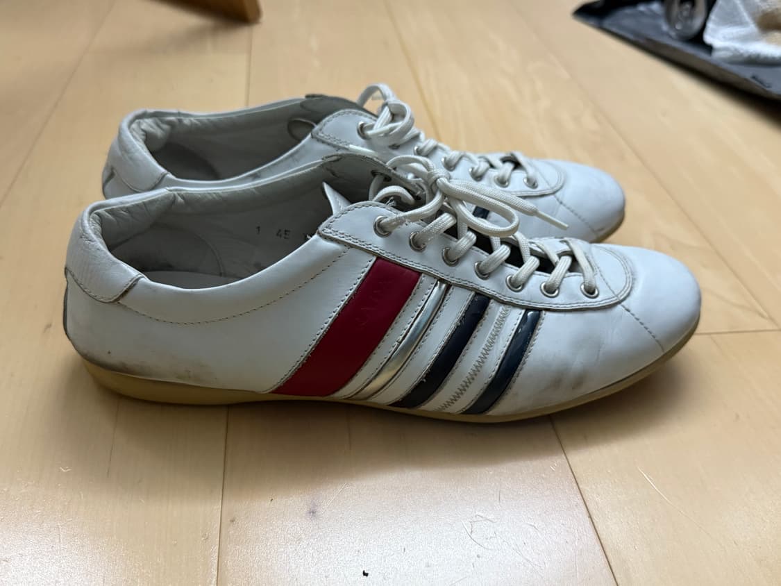 프라다 빈티지 스니커즈 상품이미지5