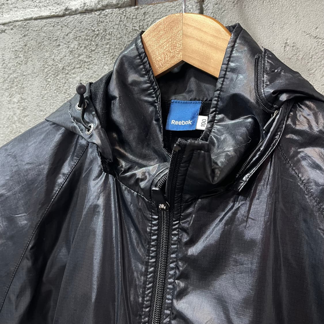 리복 올드스쿨 유광 믹스 바람막이 상품이미지4