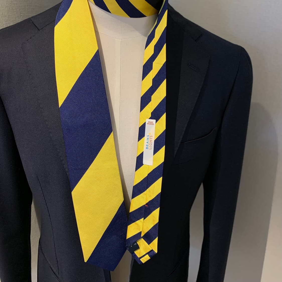 빔즈(BEAMS) 레지멘탈 클래식넥타이 100실크 최상급 상품이미지2