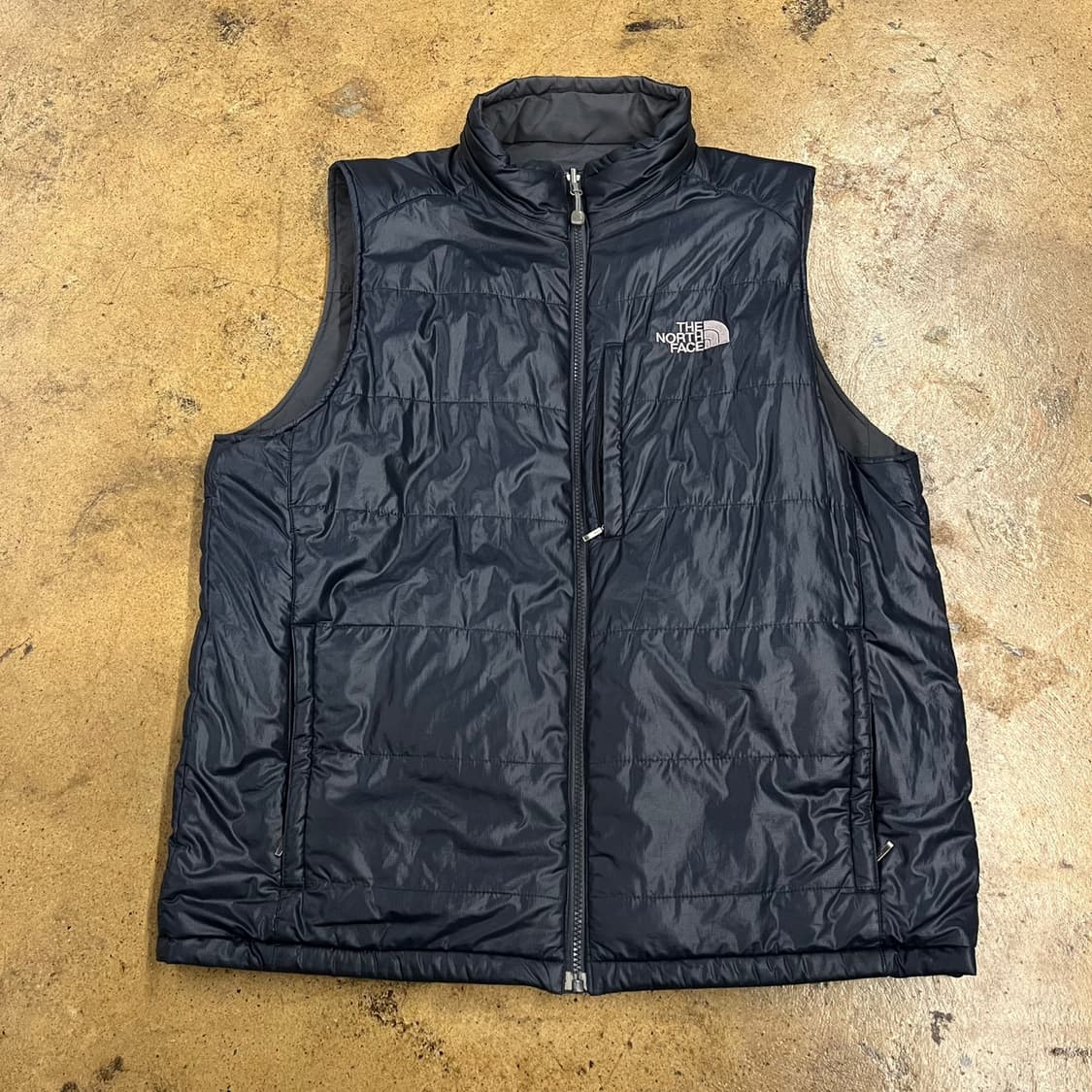 [정품/100] 노스페이스 양면 패딩 조끼 블랙 b14 상품이미지2