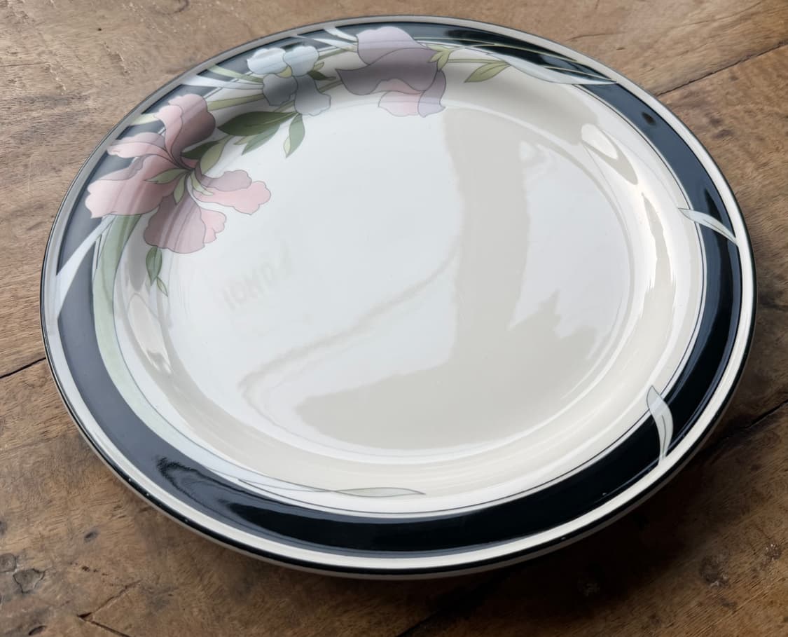 상고 심포니 접시 (1970년대 신세계 스티커 부착) 24cm 상품이미지3