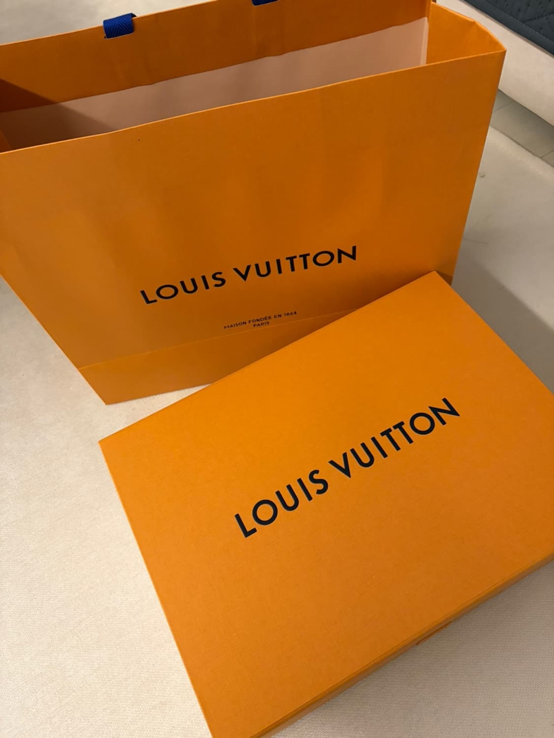 루이비통 LV트레이너 스니커즈 255새상품 상품이미지9