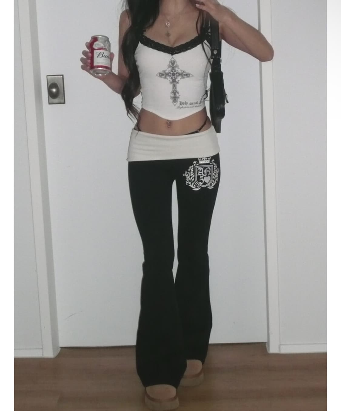 엔젤넘버555 폴디드 부츠컷 팬츠 블랙 상품이미지1