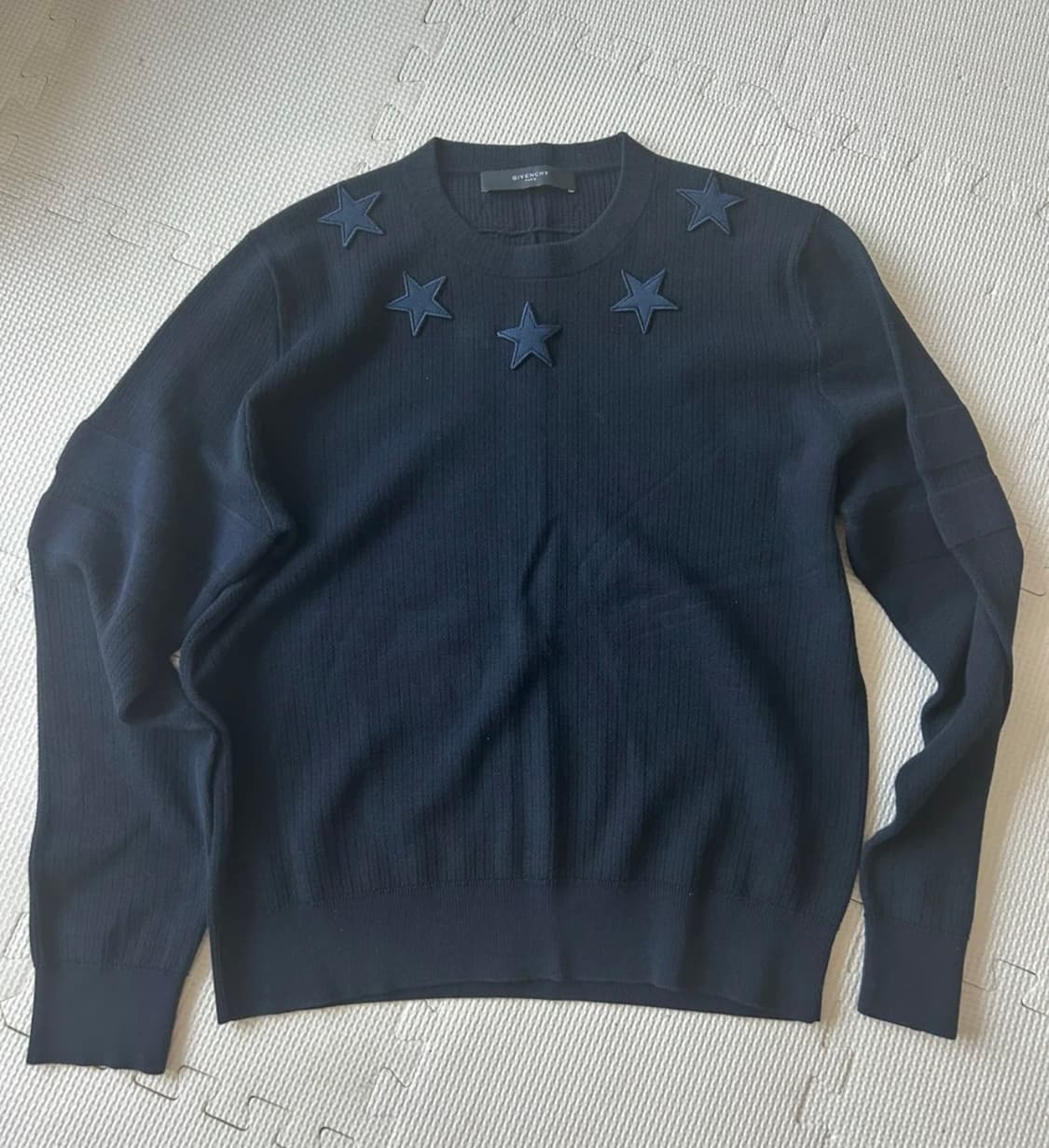 지방시 맨투맨 상품이미지1