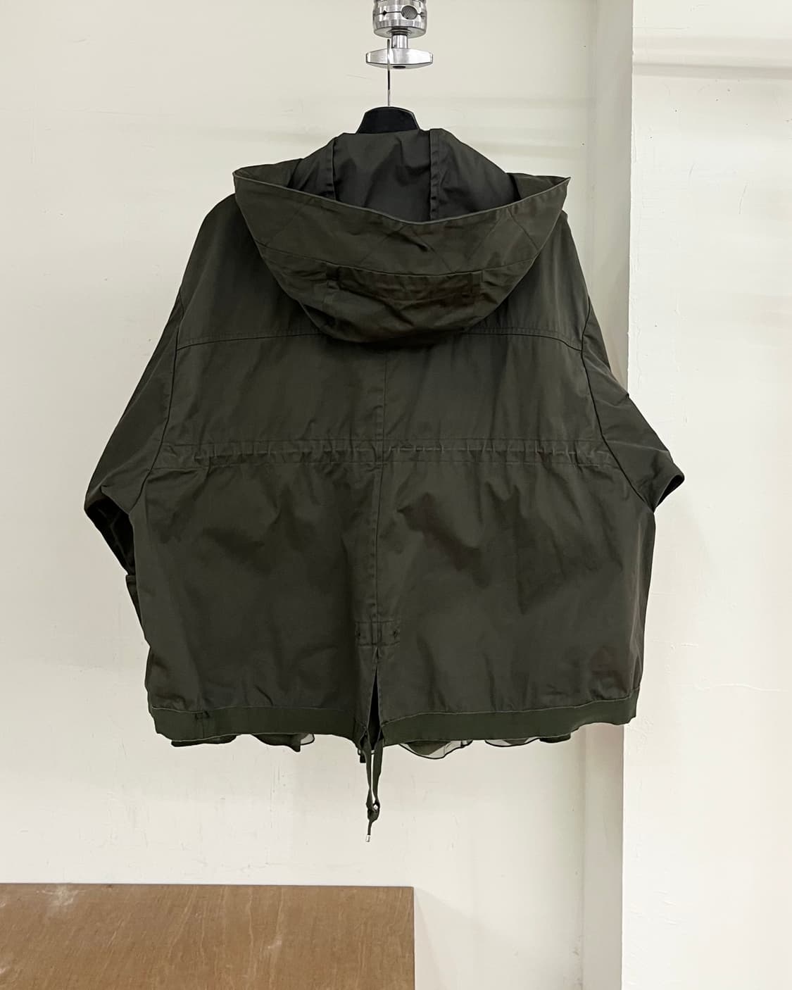 몽클레어 카키 노이제이 후디드 파카 자켓 상품이미지6