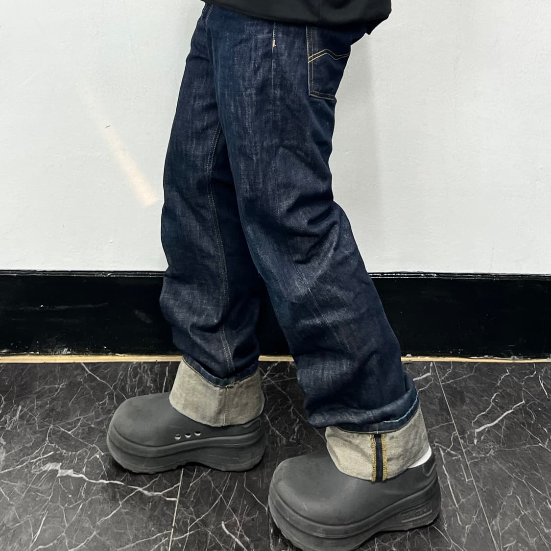 칼하트 WIP 스트레이트 셀비지 데님 팬츠 상품이미지1