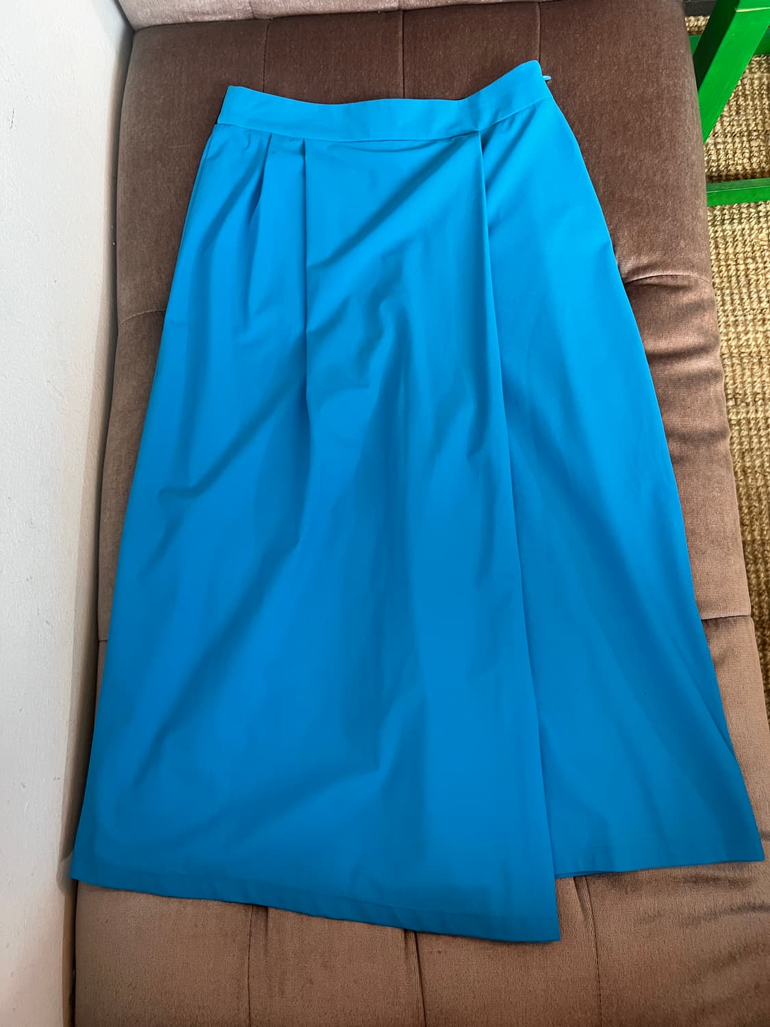 구호 KUHO 여성 터콰이즈블루 핀턱디자인 치마바지 상품이미지3