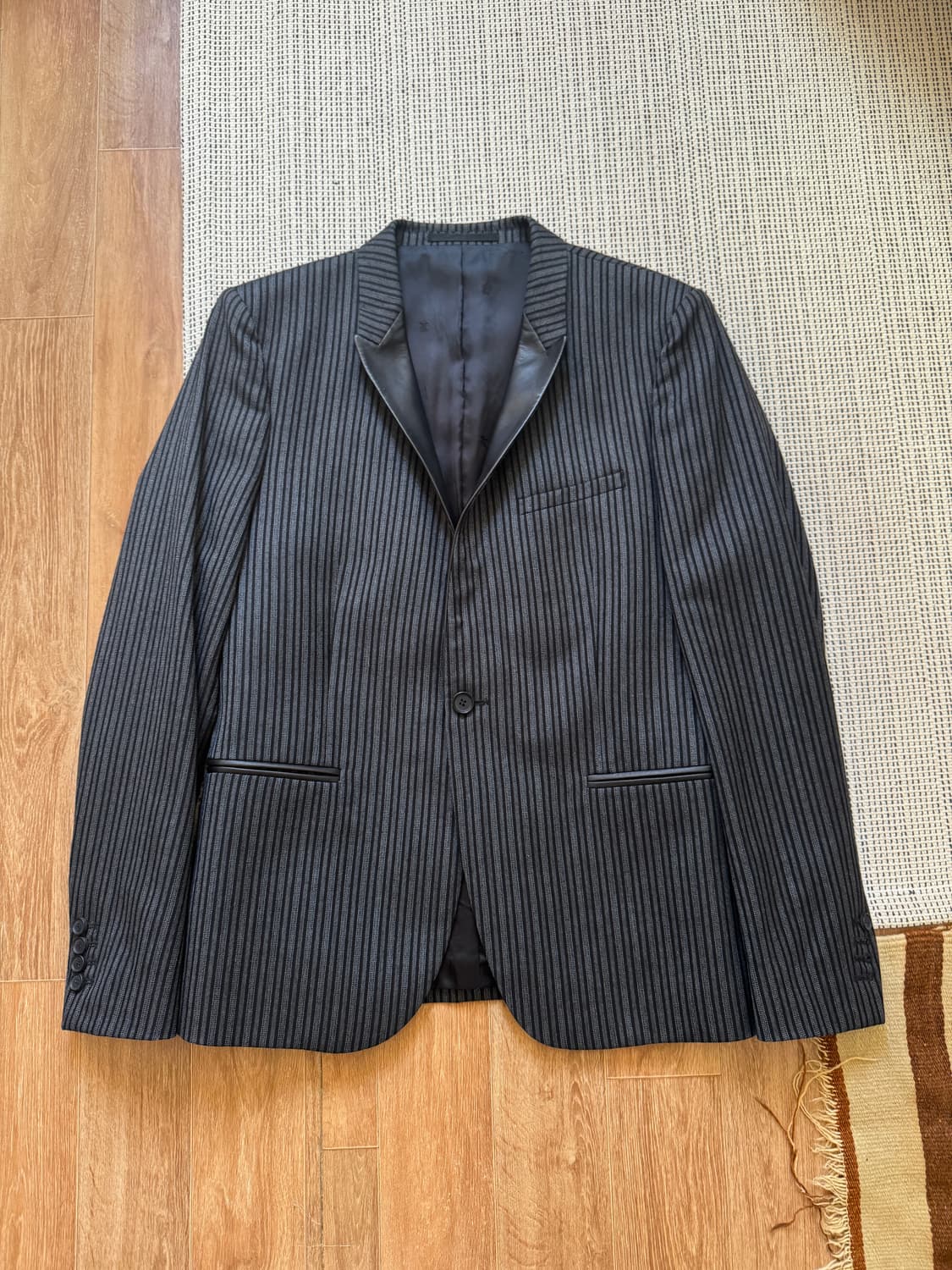 한섬 더쿨플스 모드계 양가죽 트림 블레이저 자켓 상품이미지1