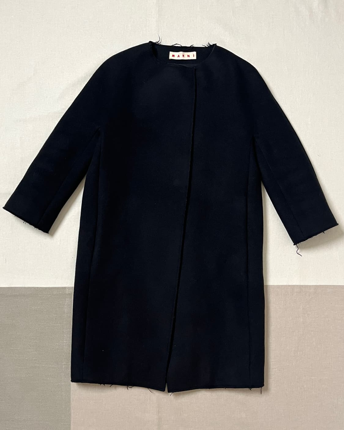 마르니 카라리스 멜튼 울 코트 marni 컷오프 노카라 상품이미지1