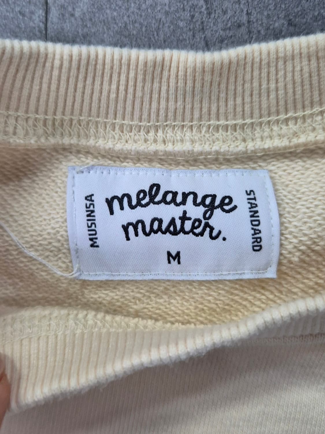 무신사 스텐다드 맨투맨 상품이미지2