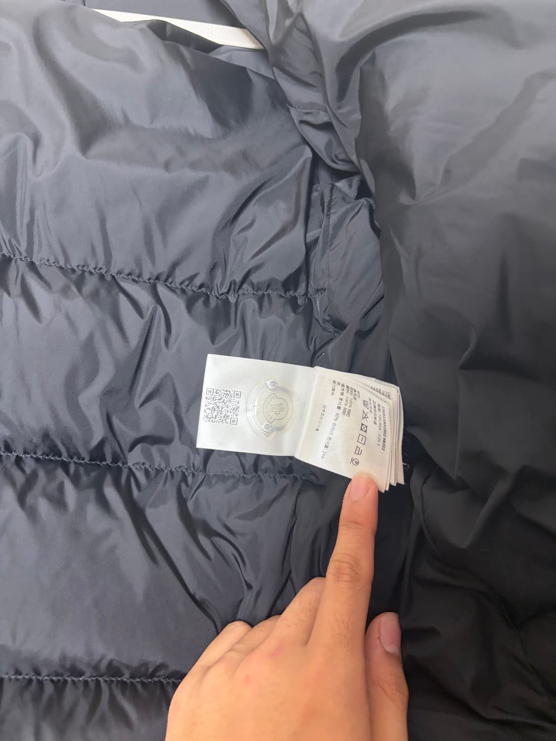 몽클래어 클루니 패딩 상품이미지4