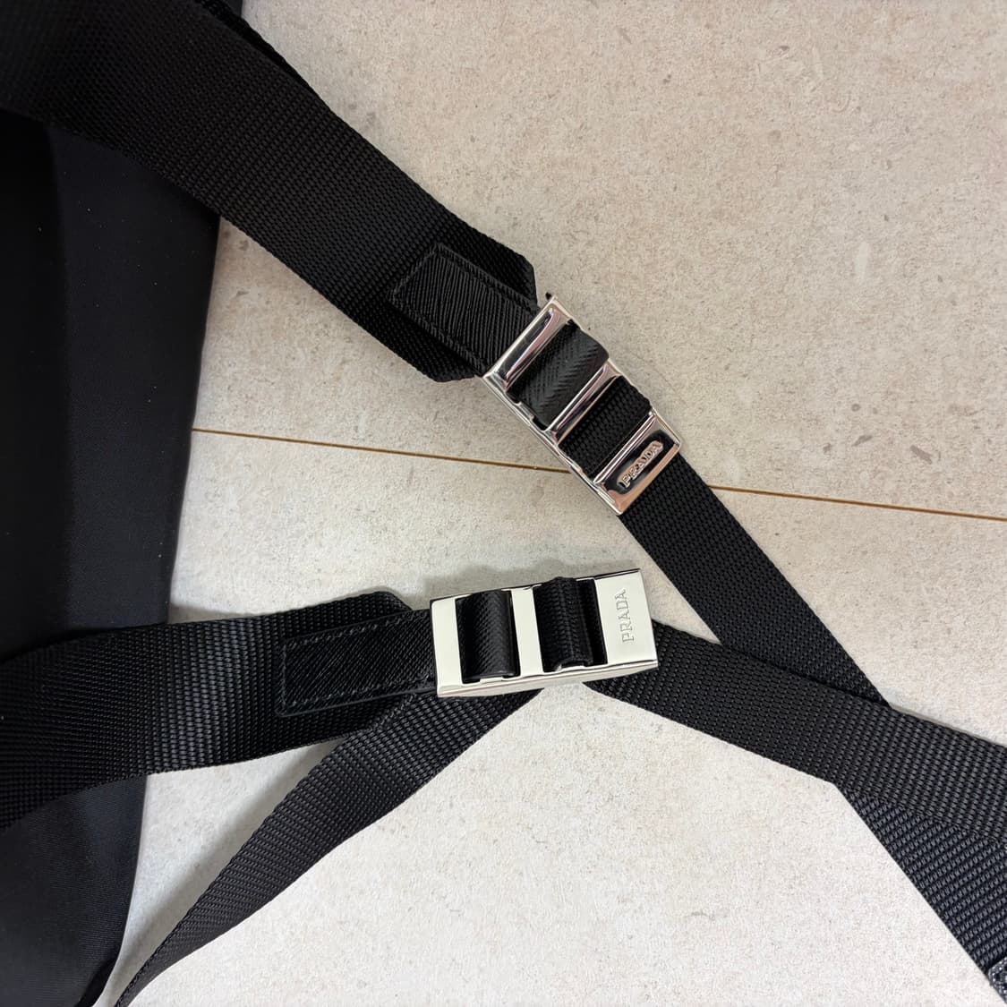 프라다 포코노 백팩 m사이즈 상품이미지3