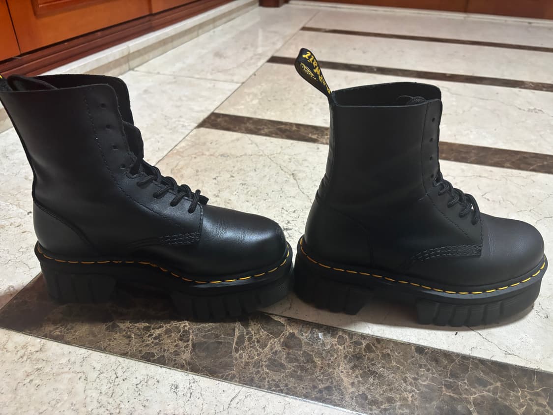 닥터마틴 오드릭 8i 상품이미지3