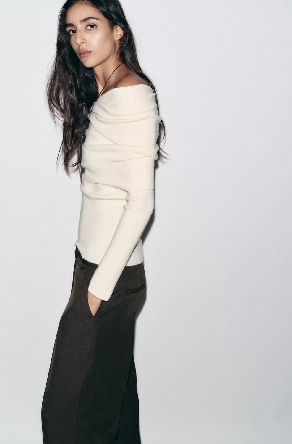 ZARA 자라 셔링 홀터 니트 탑, 자라 오프숄더 니트 탑 상품이미지4