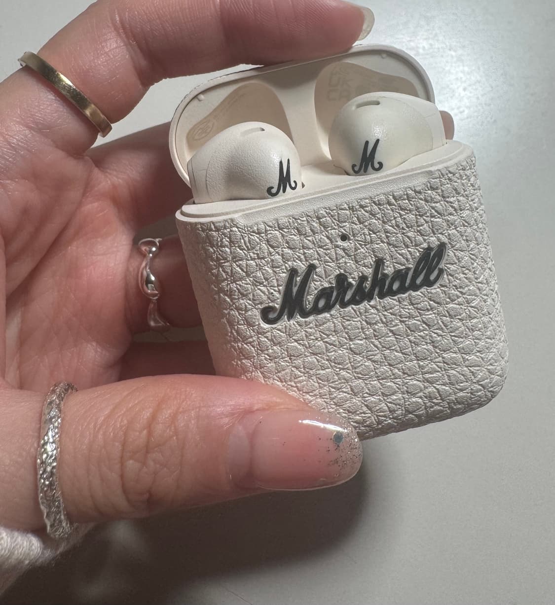 마샬 이어폰 마이너 3 크림 (국내 정식 발매 제품) 상품이미지2