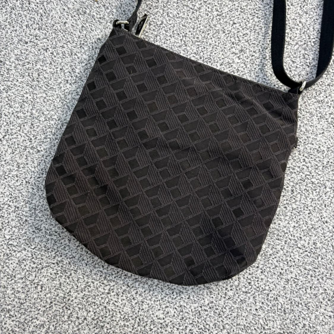 키플링 코트랄 크로스백 0409J 상품이미지3