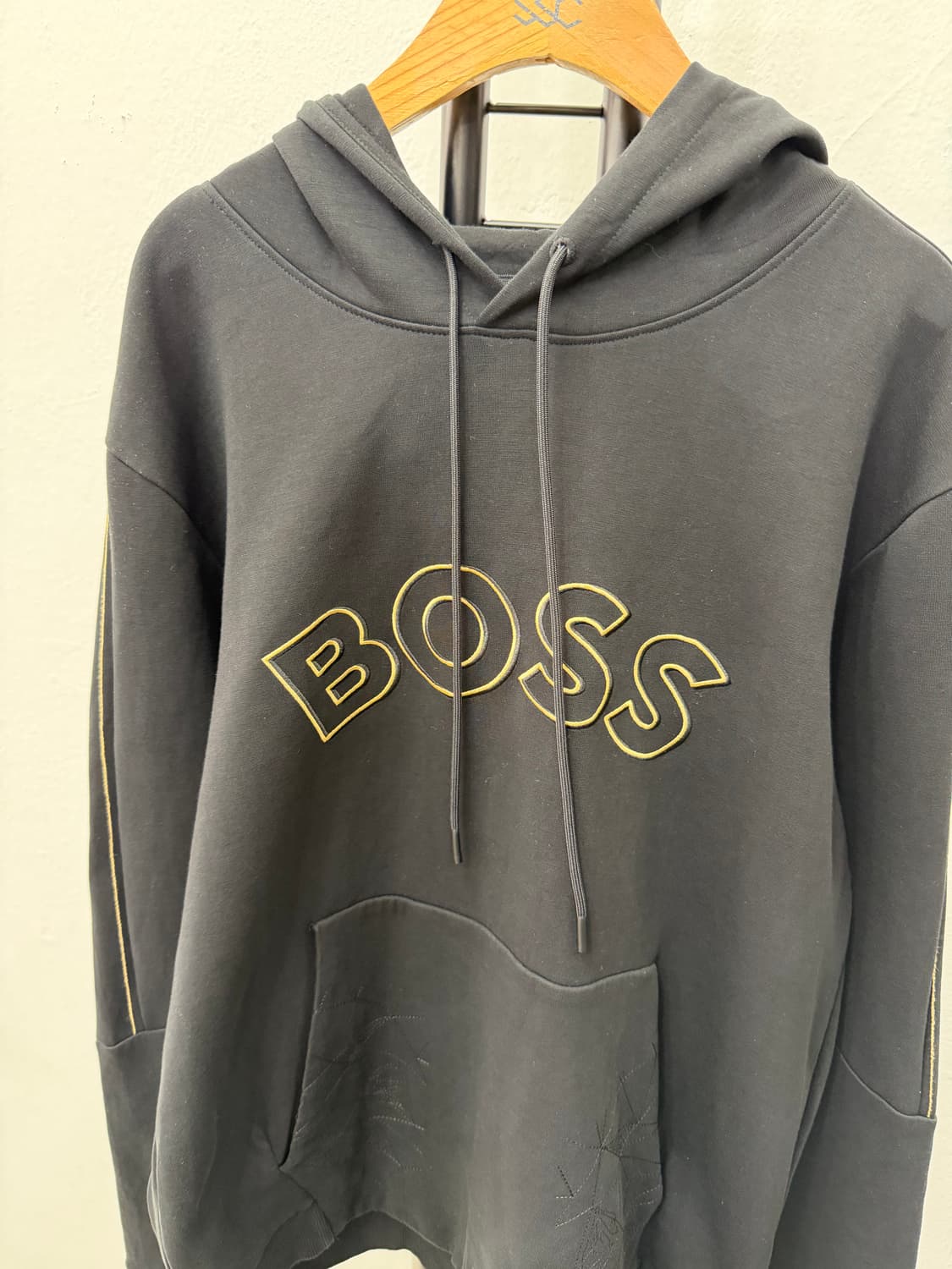 정품) 휴고보스 신형 남성 로고 후드티 L 상품이미지4