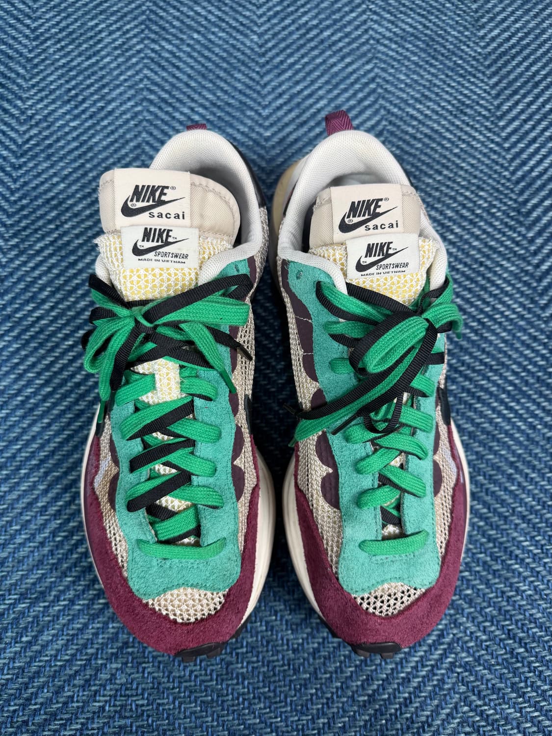 나이키 사카이 베이퍼와플 그린/버건디 상품이미지2