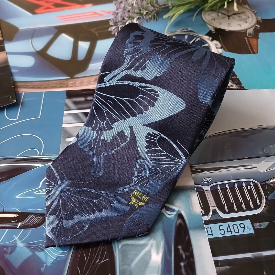 MCM 실크 블루 나비 패턴 넥타이 9.2cm A+등급 A19379
 상품이미지4