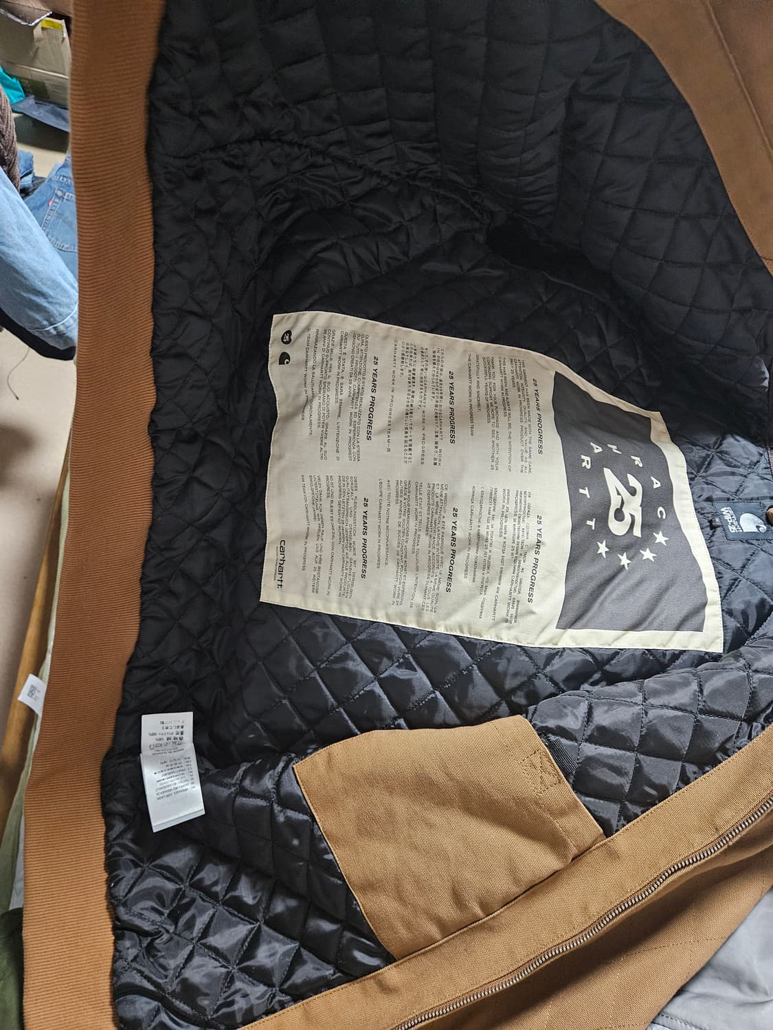 칼하트 wip 25주년 산타페 m 사이즈 한정판 상품이미지7