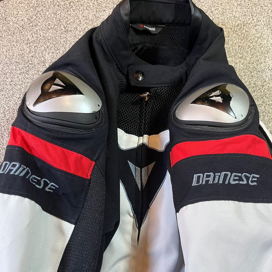 다이네즈 레이싱 자켓 ( 어깨, 팔, 등 보호구 ) 상품이미지2