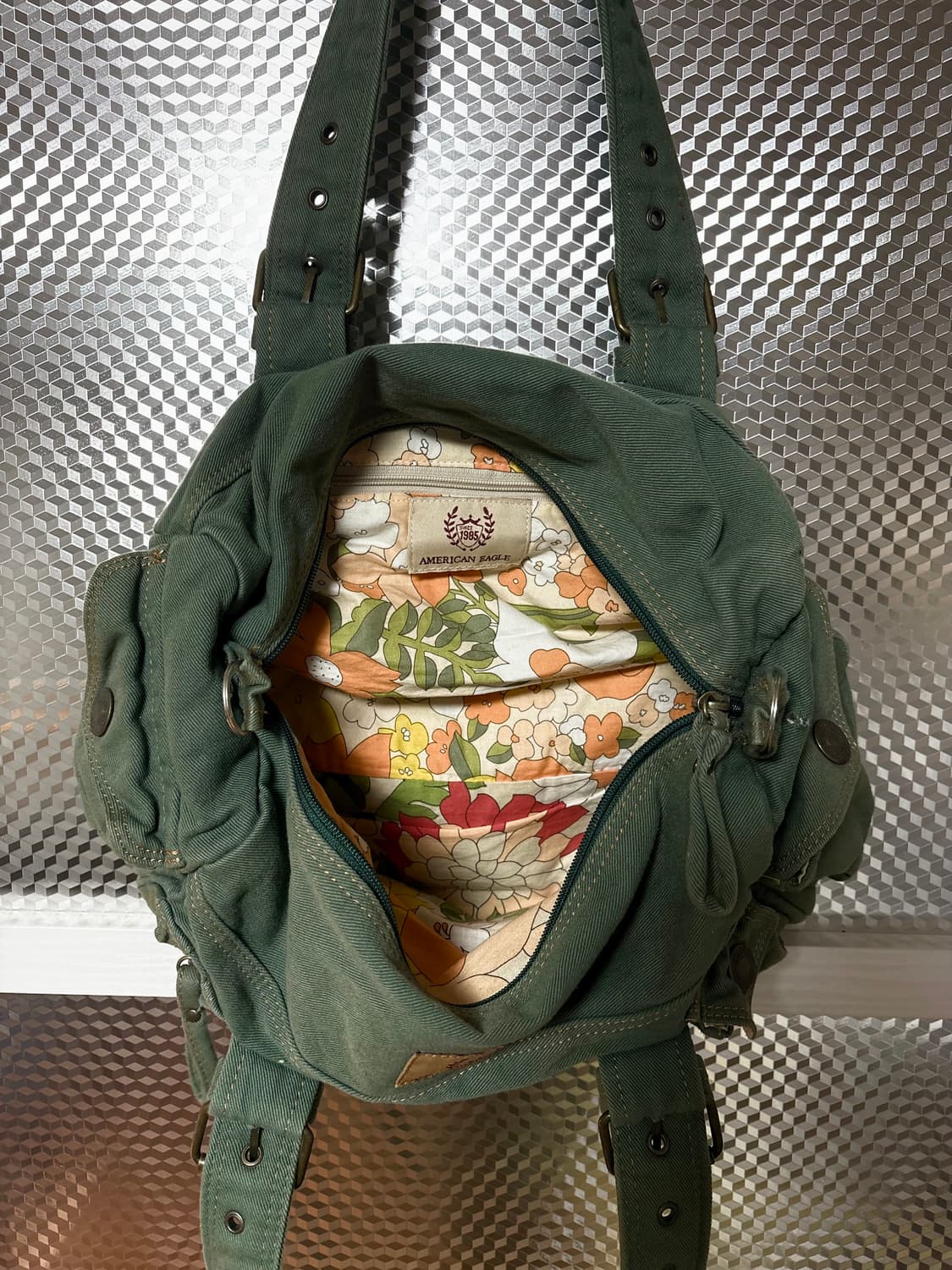 AMERICAN EAGLE 멀티 포켓 핸드백   상품이미지5