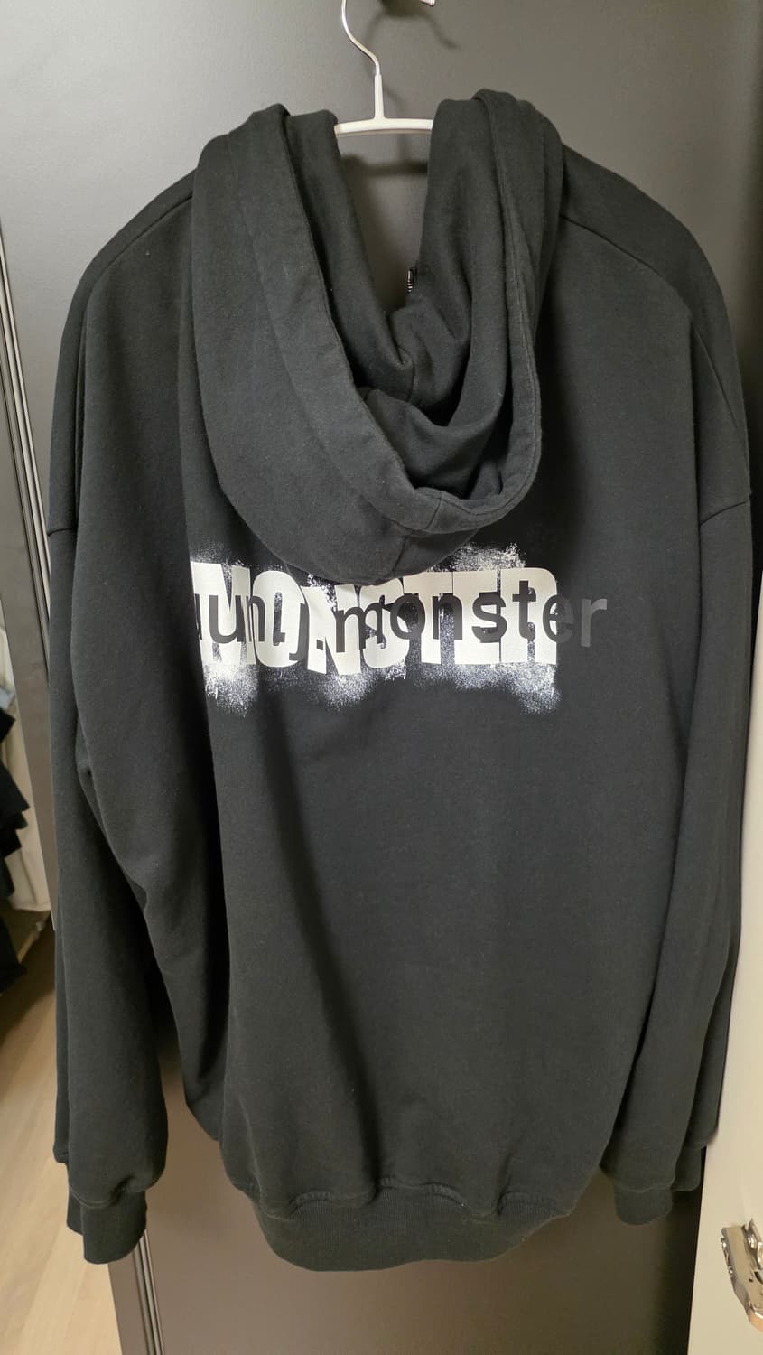 24fw 준지 성수팝업 MONSTER 후드집업 2사이즈 상품이미지2