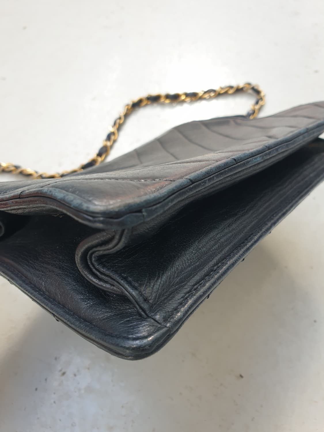 샤넬 빈티지 쉐브론 램스킨 숄더백 상품이미지4