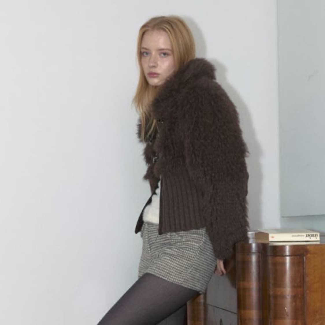 아수라 퍼자켓 무스탕 브라운 상품이미지2