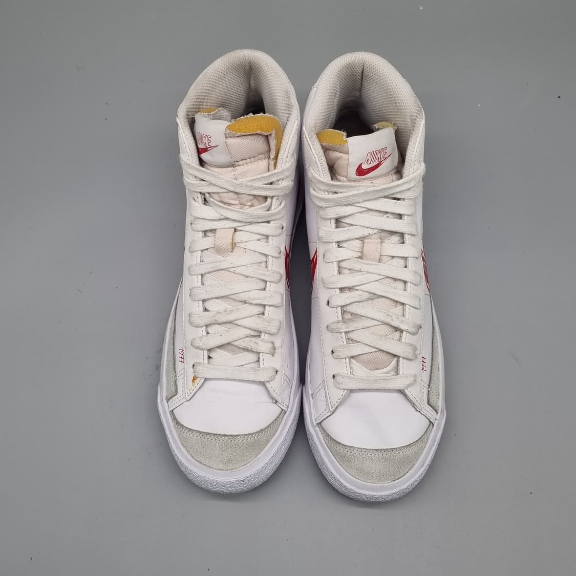 나이키 블레이저 미드77 250 상품이미지2