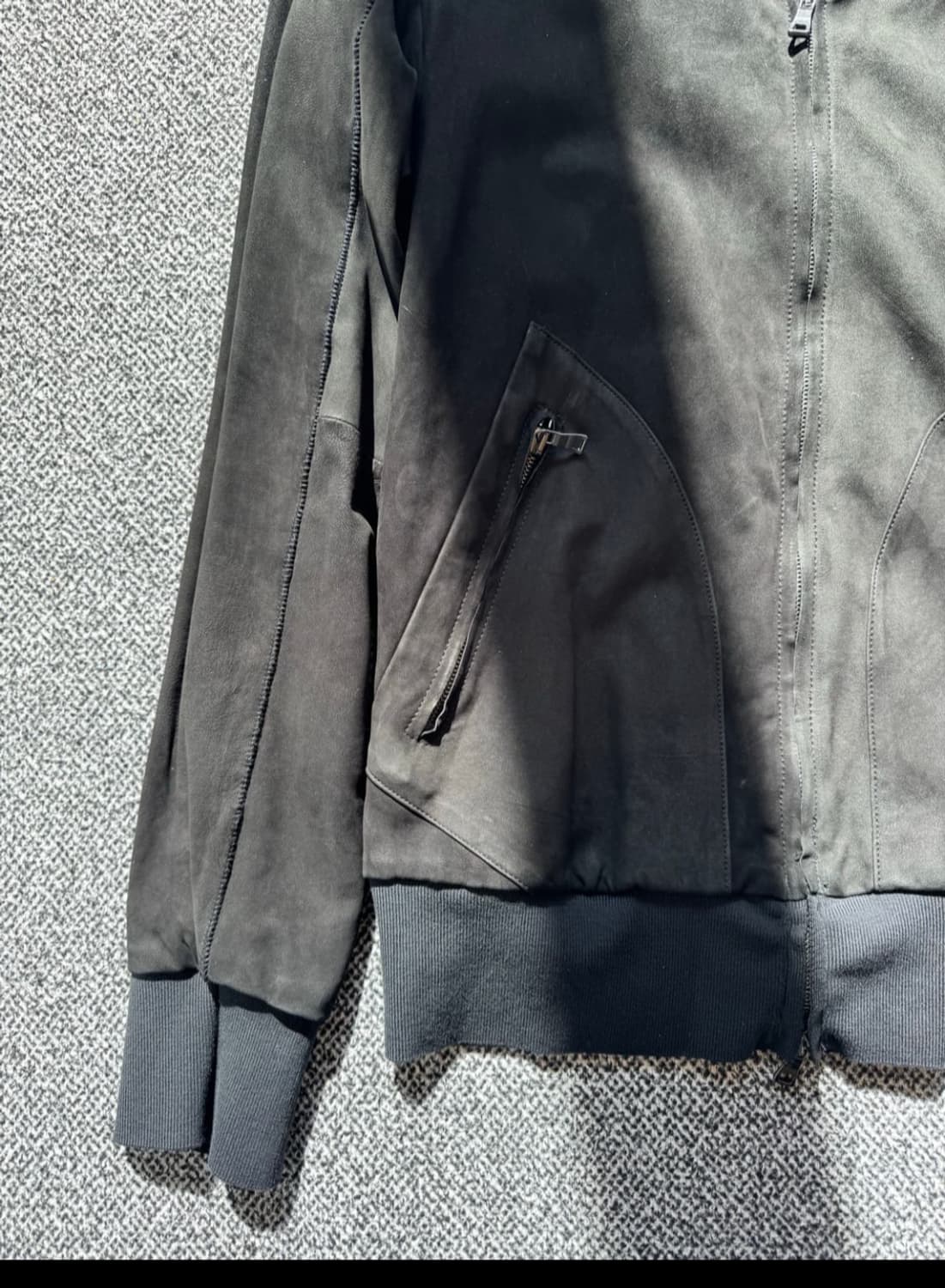 트랜짓 램스킨 봄버 상품이미지3