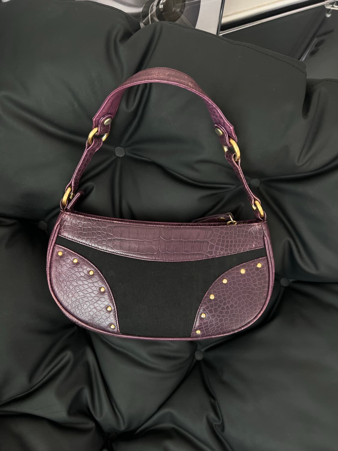 MCM 크로크 레트로 숄더백 상품이미지4