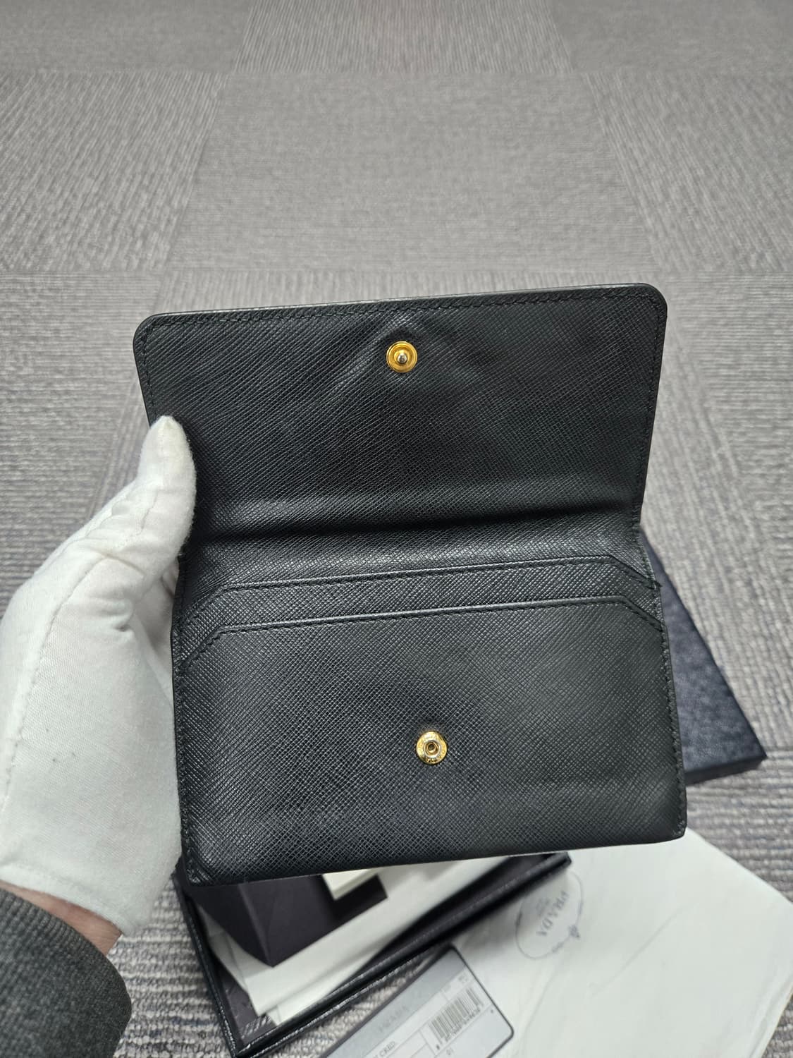 [특가][정품] 프라다 사피아노 카드홀더 반지갑 상품이미지5