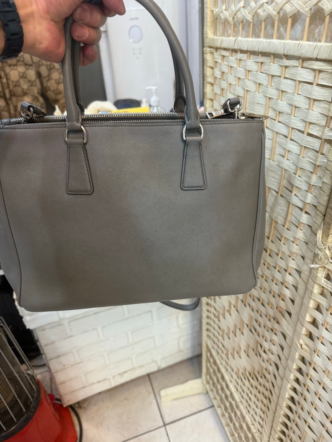 정품 프라다 사피아노 캘러리아 럭스 2way백 팝니다 상품이미지4