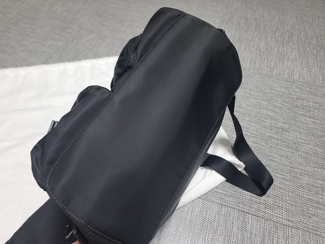 프라다 리나일론 투포켓 백팩 1bz811 미디움 백팩 상품이미지4