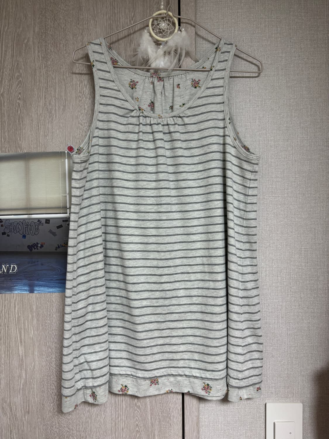 카라하나 빈티지 모리걸 연그레이 리버시블 슬리브리스 상품이미지3