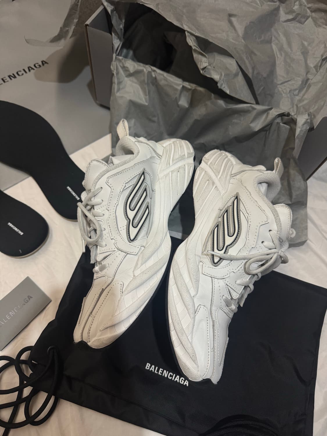 발렌시아가 먼데이 스니커즈 국내매장판 42 상품이미지3