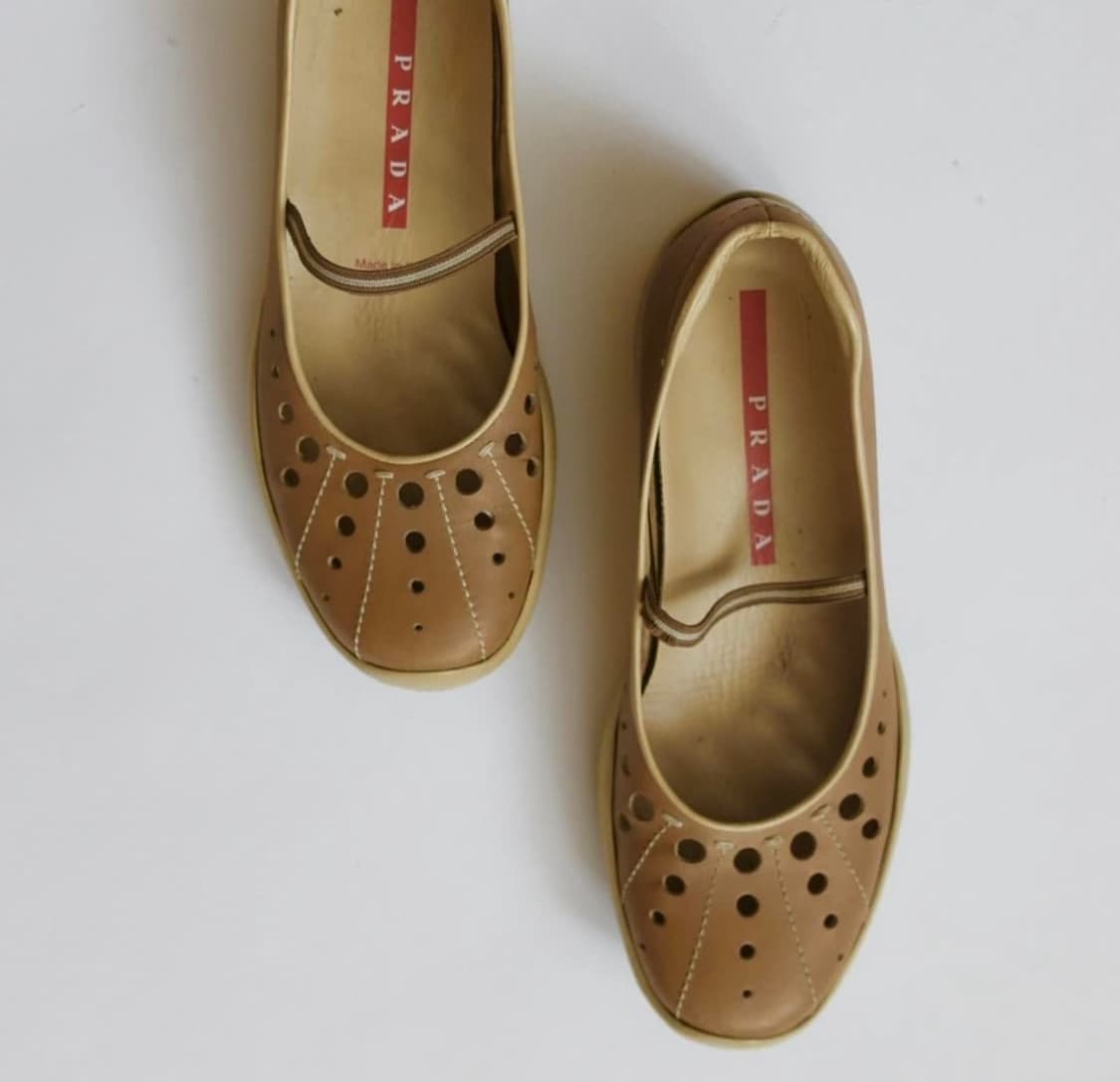 Prada 프라다 도트 메리제인 상품이미지2