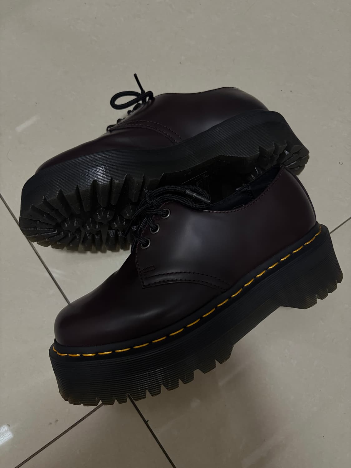 닥터마틴 1461 쿼드 버건디 uk4 상품이미지2