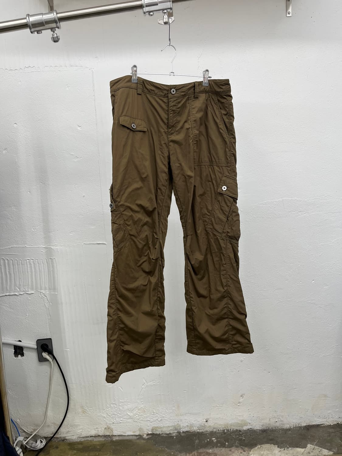 39) UTILITY POCKET CARGO PANTS 상품이미지1