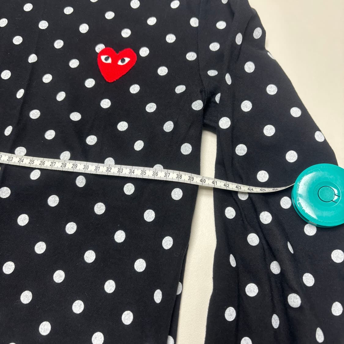 COMME DES GARÇONS PLAY 폴카 도트 티셔츠 상품이미지6