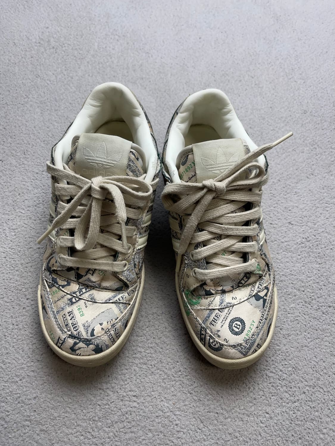 [uk4] 아디다스 x 제레미스캇 Forum Low Wings Money 상품이미지2