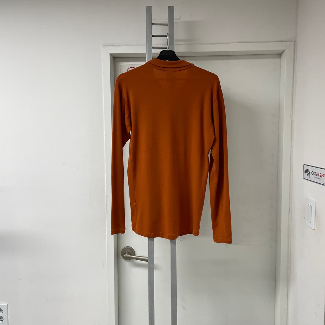아크테릭스 반집업 긴팔 티셔츠 오렌지 M 상품이미지6