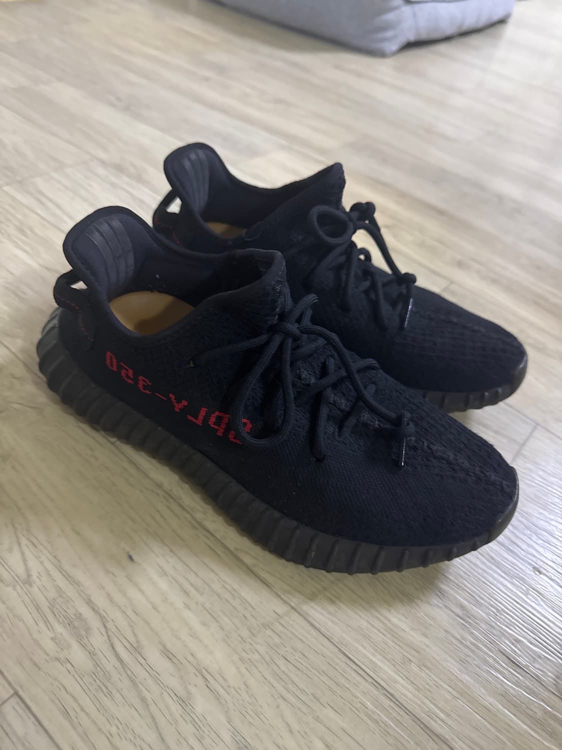 아디다스 이지부스트 350 사이즈270 상품이미지2